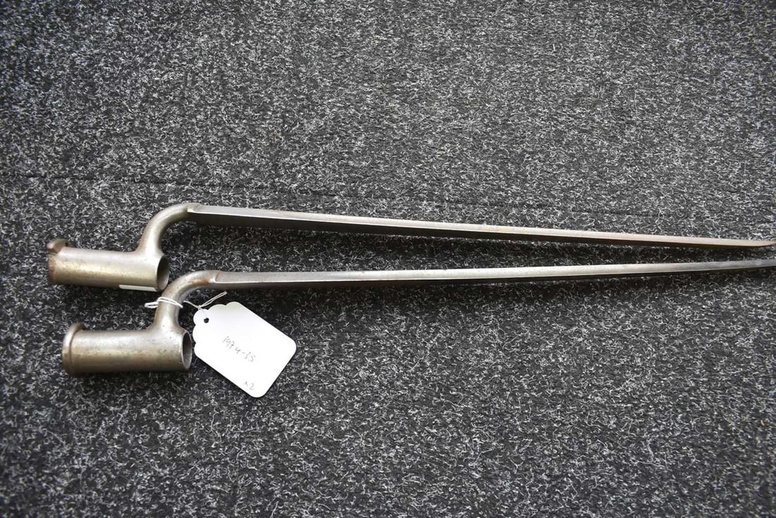 A BROWN BESS SOCKET BAYONET, - 3