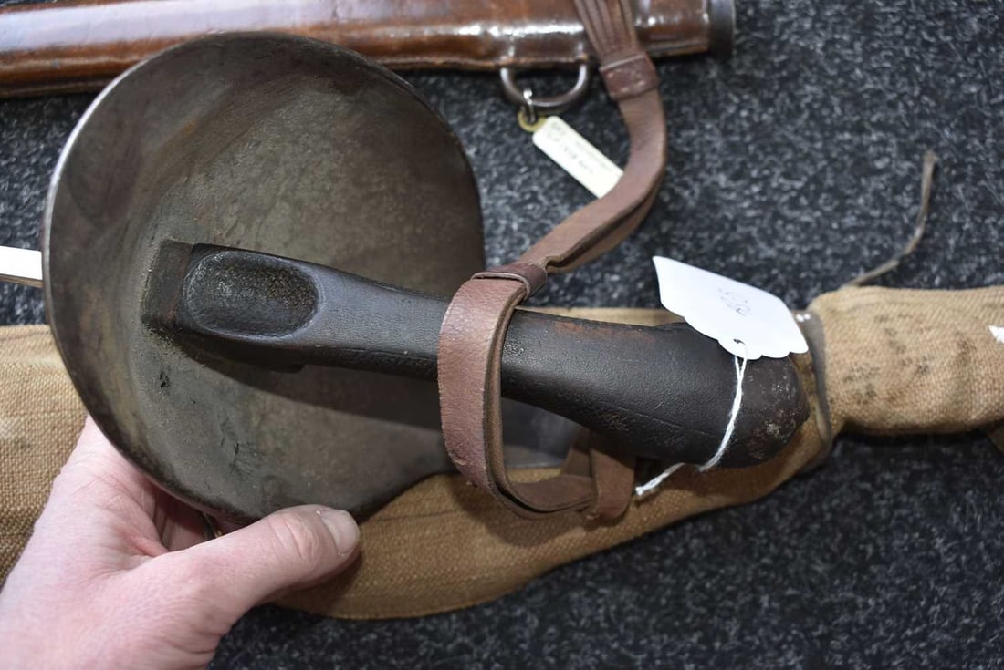 A SCARCE 1908 PATTERN CAVALRY TROOPER'S SWORD ENSEMBLE, - 4