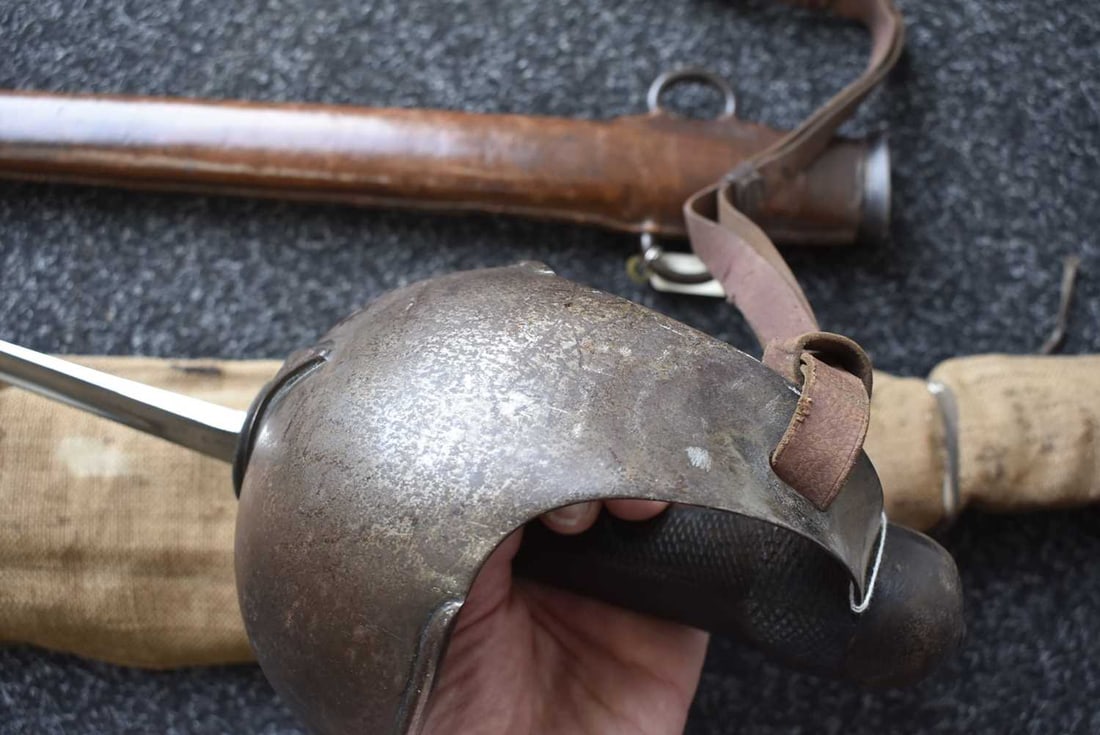 A SCARCE 1908 PATTERN CAVALRY TROOPER'S SWORD ENSEMBLE, - 5