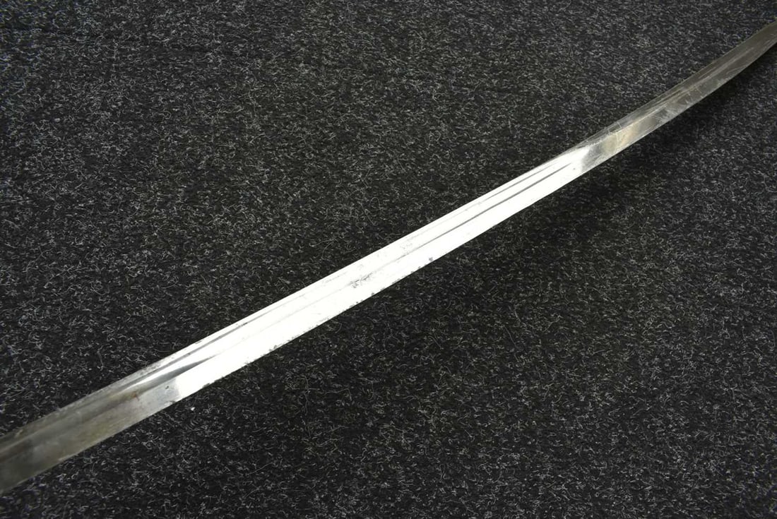 A HOUSE HOLD CAVALRY PRESENTATION SWORD, - 19