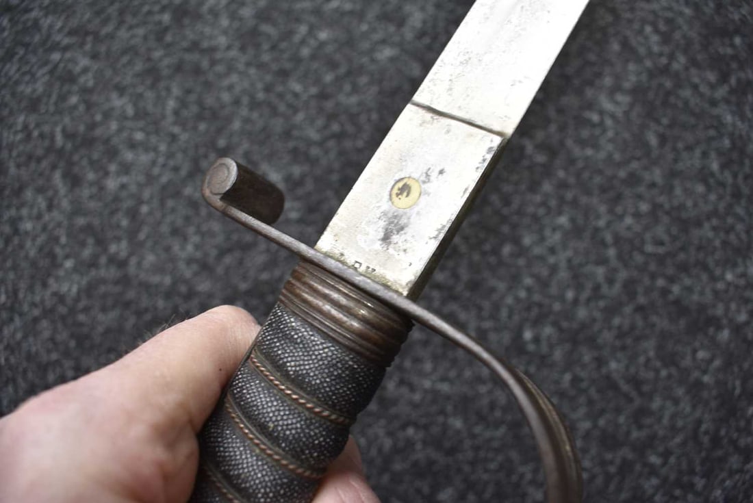 A HOUSE HOLD CAVALRY PRESENTATION SWORD, - 5