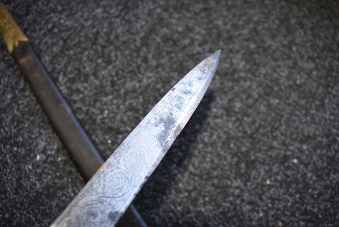 AN 1879 PATTERN BRITISH NAVAL DIRK, - 14