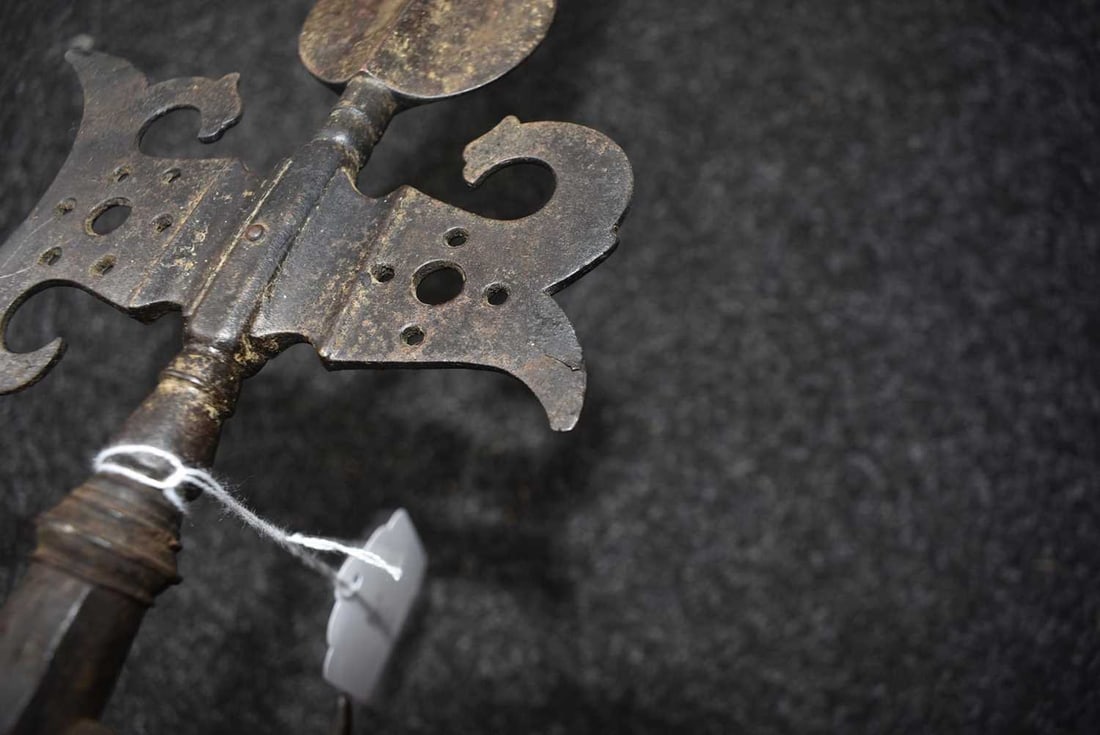 A SPONTOON OR HALBERD HEAD, - 3