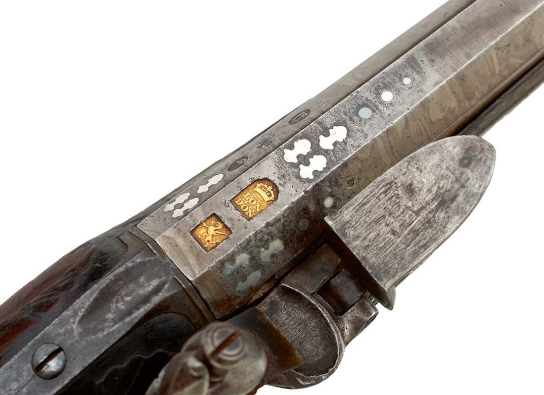 A SCARCE 12-BORE SILVER MOUNTED FULL STOCKED FLINTLOCK SPORTING GUN BY GRIFFIN, (1 of 20)