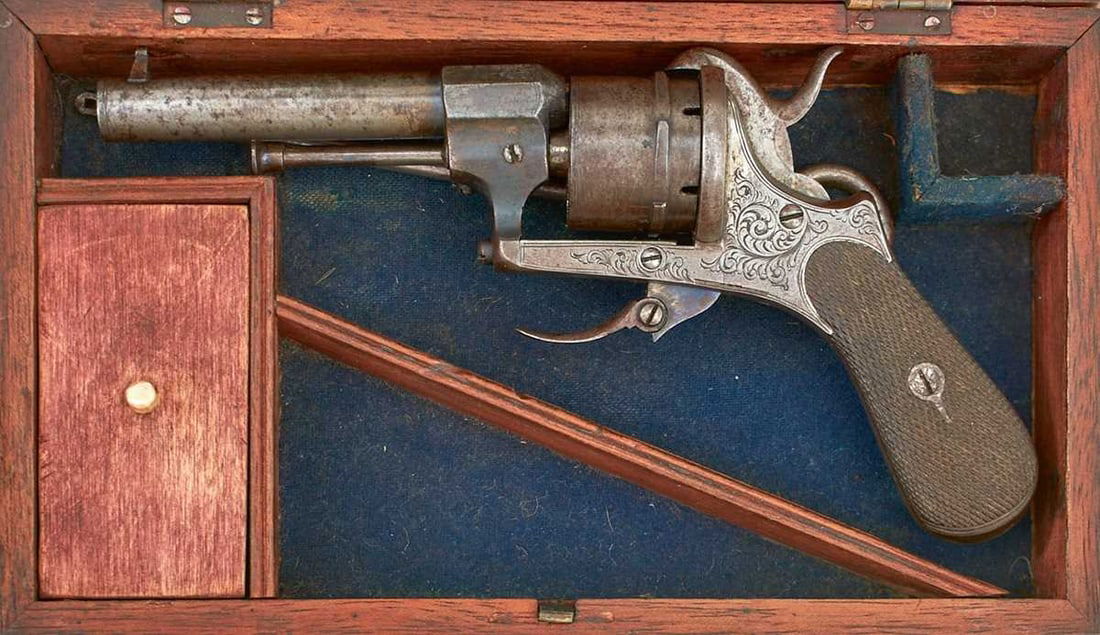 A CASED 7MM BIRMINGHAM PROOFED SIX-SHOT PINFIRE REVOLVER, (1 of 13)