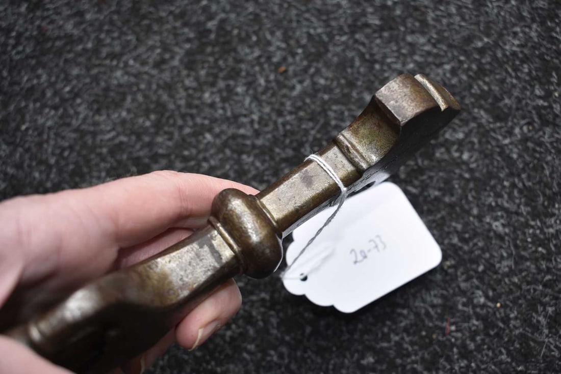 A MOST INTERESTING TEMPLE DAGGER, - 6