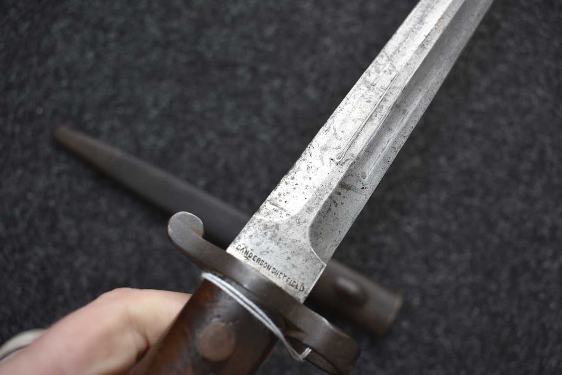 AN 1888 MKI PATTERN SECOND TYPE BAYONET, - 2