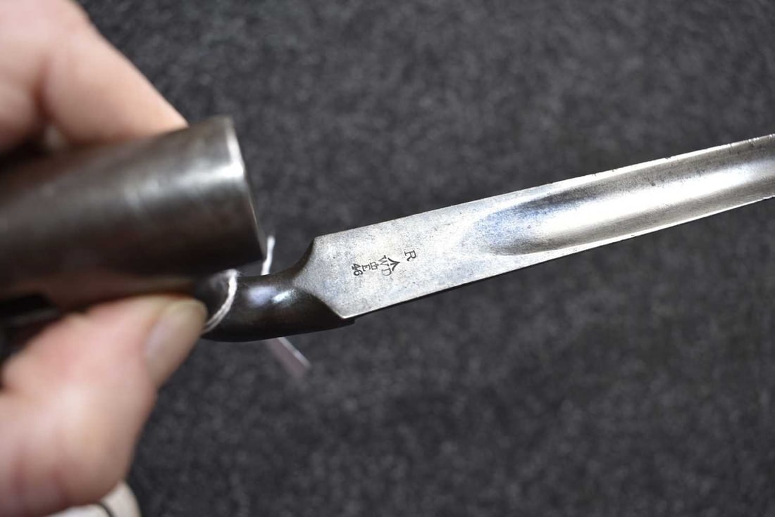 A PATTERN 1876 MARTINI HENRY SOCKET BAYONET, - 4