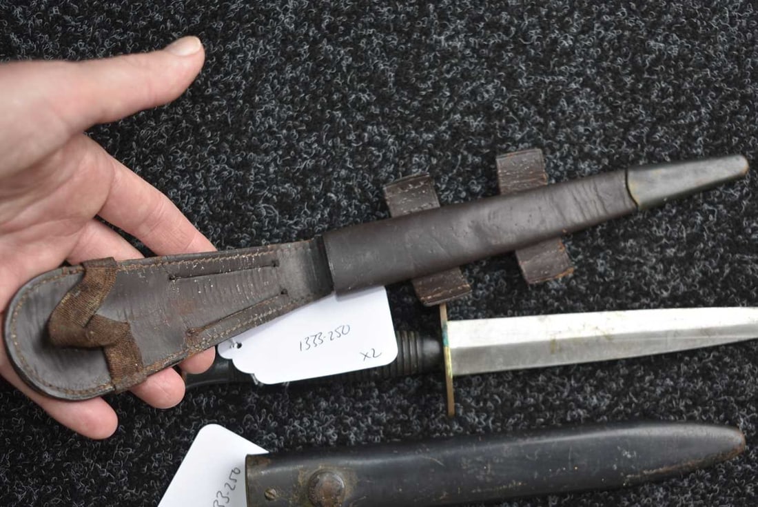 A THIRD PATTERN COMMANDO DAGGER, - 11