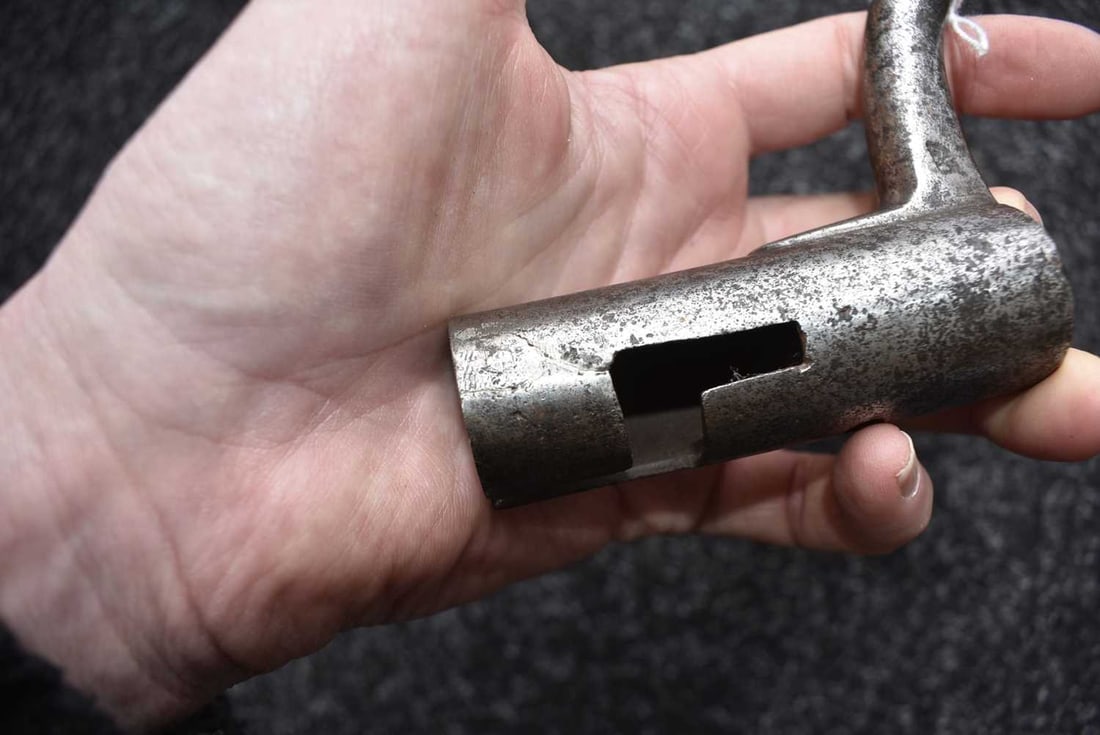 A SWEDISH MODEL 1740 SOCKET BAYONET, - 2