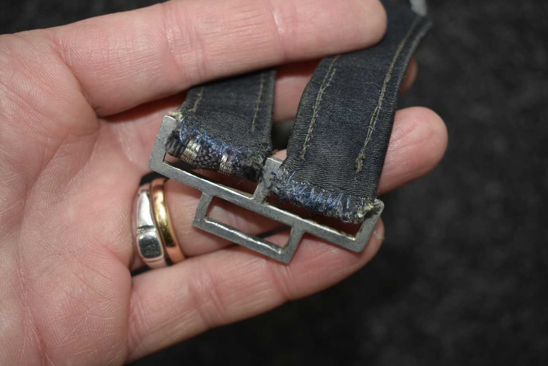 A THIRD REICH SECOND PATTERN LUFTWAFFE OFFICER'S DAGGER, - 10