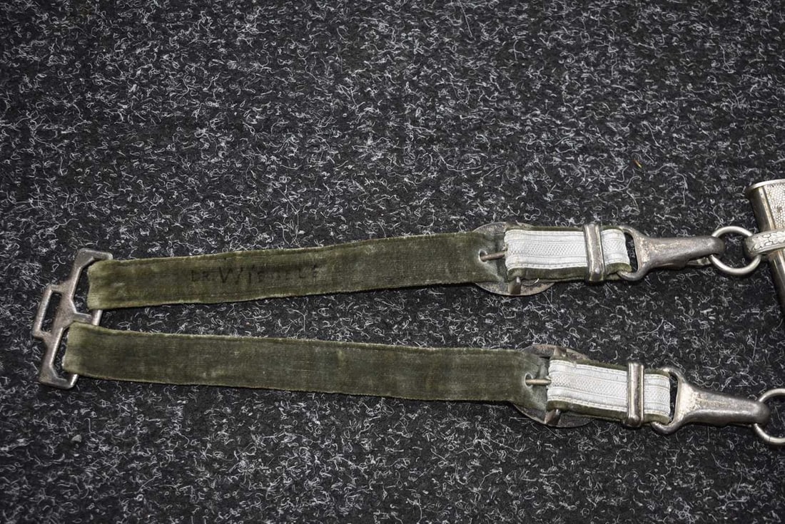 A THIRD REICH SECOND PATTERN LUFTWAFFE OFFICER'S DAGGER, - 5