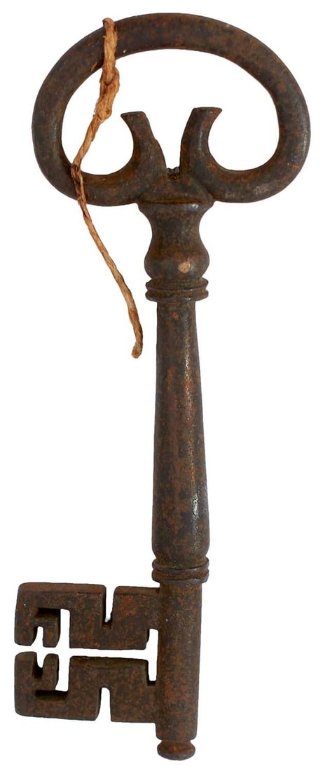 A LARGE MEDIEVAL STYLE DOOR KEY, (1 of 5)