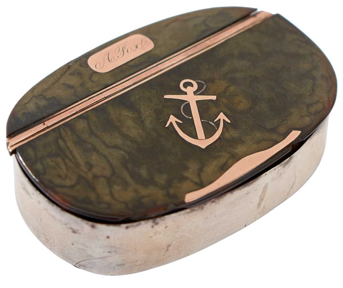 A GEORGIAN INLAID HORN NAVAL SNUFF BOX, (1 of 12)