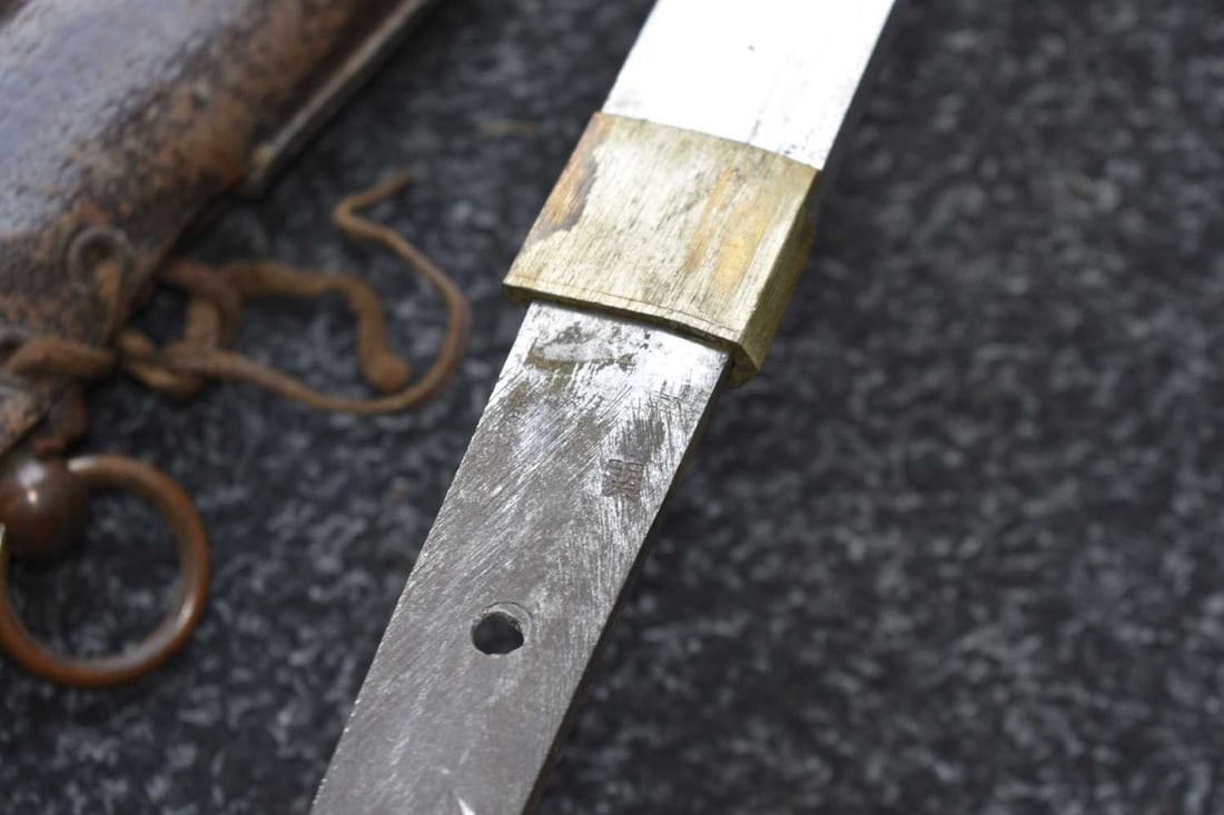A KATANA - 12