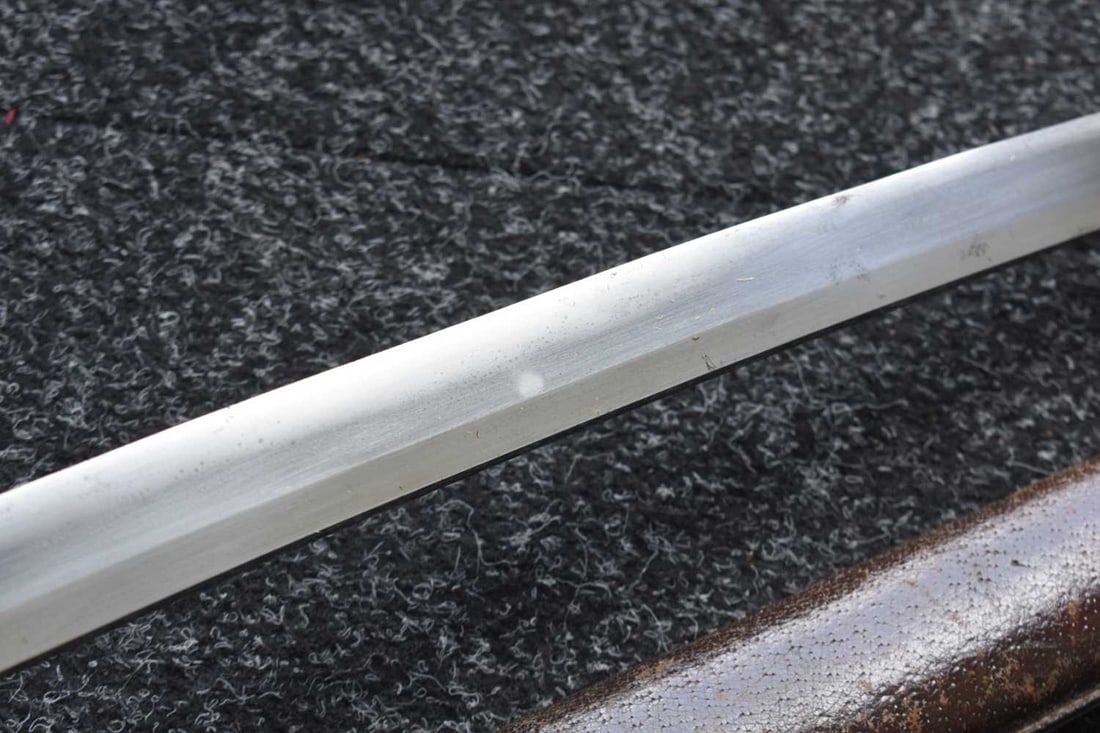 A KATANA - 16