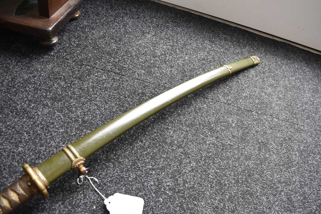 A KATANA, - 4