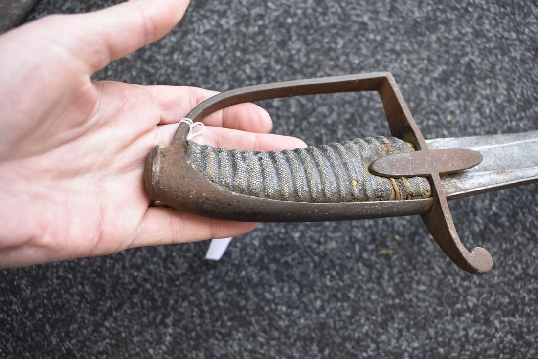 A 1788 PATTERN CAVALRY TROOPER'S SWORD, - 4