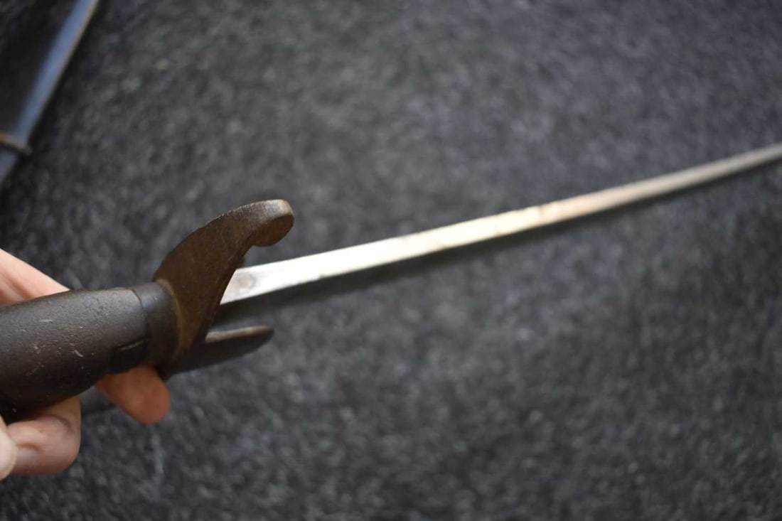 A 1796 PATTERN LIGHT CAVALRY TROOPER'S SABRE, - 3