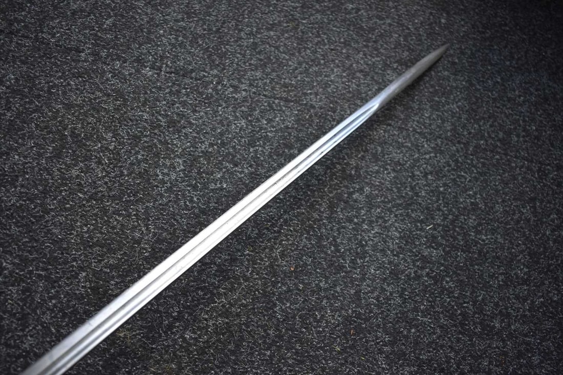 A 1908 PATTERN CAVALRY TROOPER'S SWORD, - 13