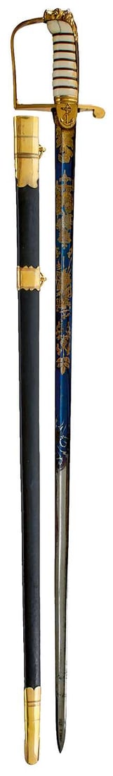 AN 1805 PATTERN BLUED AND GILT NAVAL OFFICER'S SWORD,: AN 1805 PATTERN BLUED AND GILT NAVAL OFFICER'S SWORD, 81.5cm blade decorated with scrolling foliage, stands of arms, crowned Royal arms and crowned fouled anchor, all highlighted in gilt on a blued
