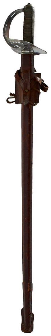 AN 1897 PATTERN NON COMMISSIONED INFANTRY OFFICER'S PRESENTATION SWORD,: AN 1897 PATTERN NON COMMISSIONED INFANTRY OFFICER'S PRESENTATION SWORD, 80cm fullered blade dated 1901, regulation pierced steel hilt incorporating a crowned GVR cypher, wire bound fishskin grip, cont
