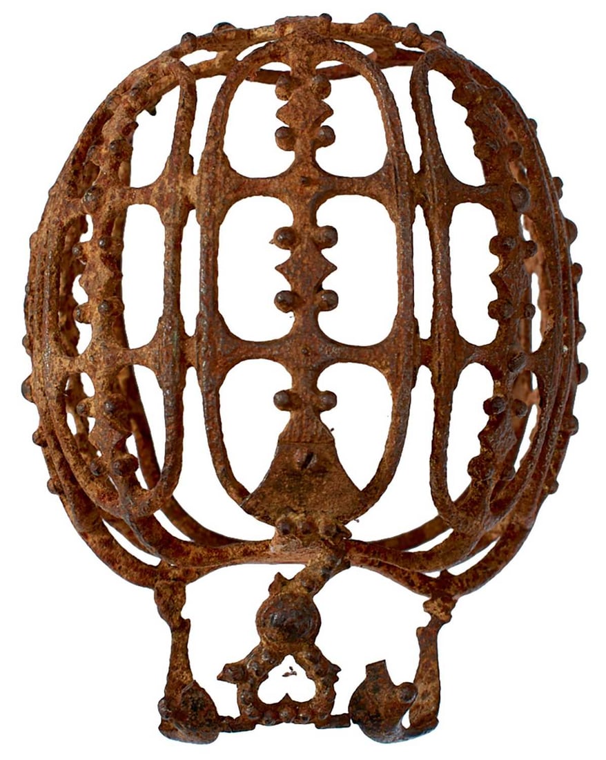 AN 18TH CENTURY SO CALLED PINCH OF SNUFF SCOTTISH BASKET HILT, (1 of 14)