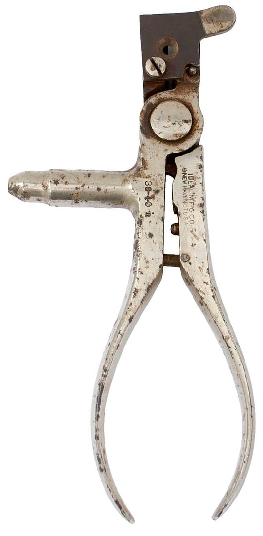 AN IDEAL MANUFACTURING CO. 38-40 FIELD RELOADING TOOL, (1 of 2)