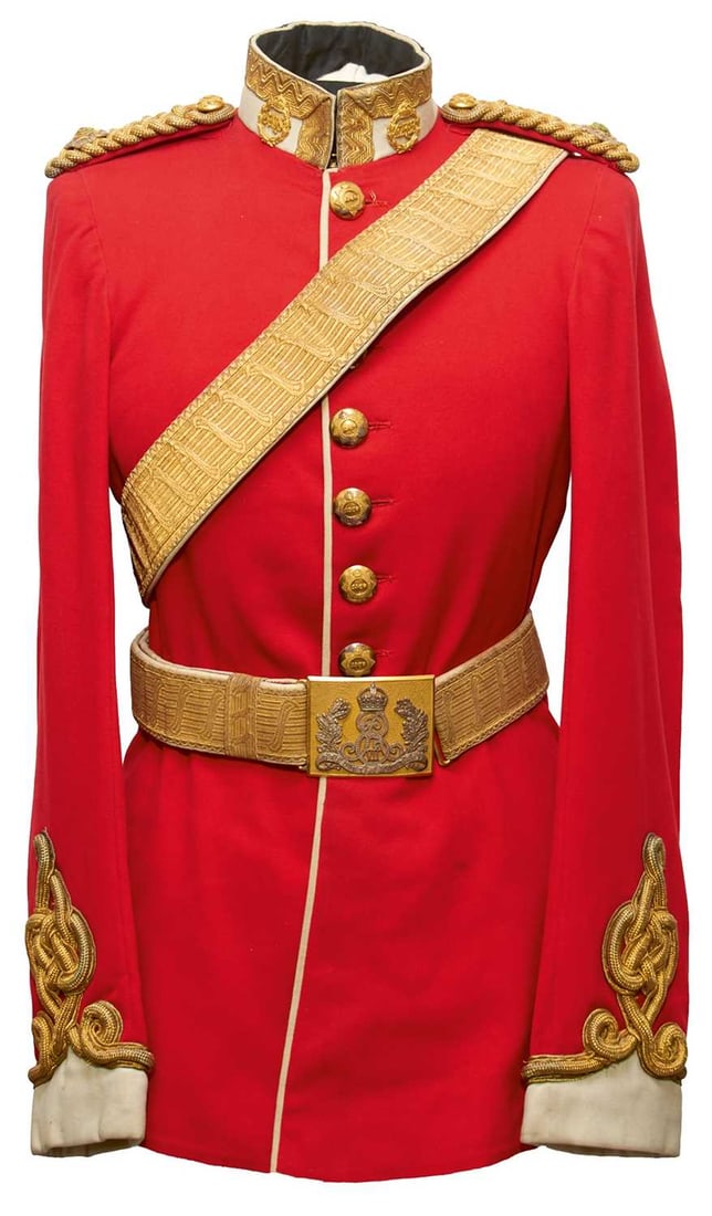 A TRANSITIONAL EDWARDIAN QUEEN'S BAYS OFFICER'S TUNIC ENSEMBLE,: A TRANSITIONAL EDWARDIAN QUEEN'S BAYS OFFICER'S TUNIC ENSEMBLE, comprising scarlet tunic with white facings and piping, full complement of gilt regimental buttons, bullion shoulder boards, bullion bel