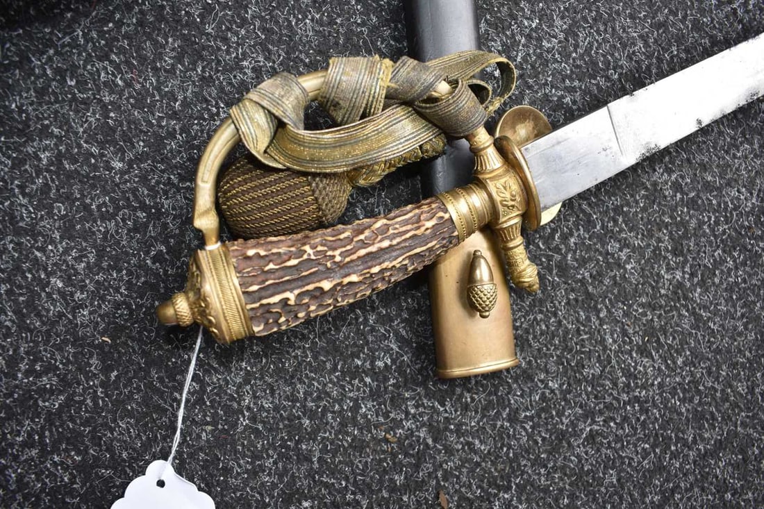 A THIRD REICH FORESTRY OFFICAL'S DAGGER, - 2