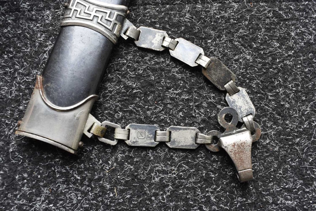 A THIRD REICH MODEL 1936 SS CHAINED DAGGER, - 9