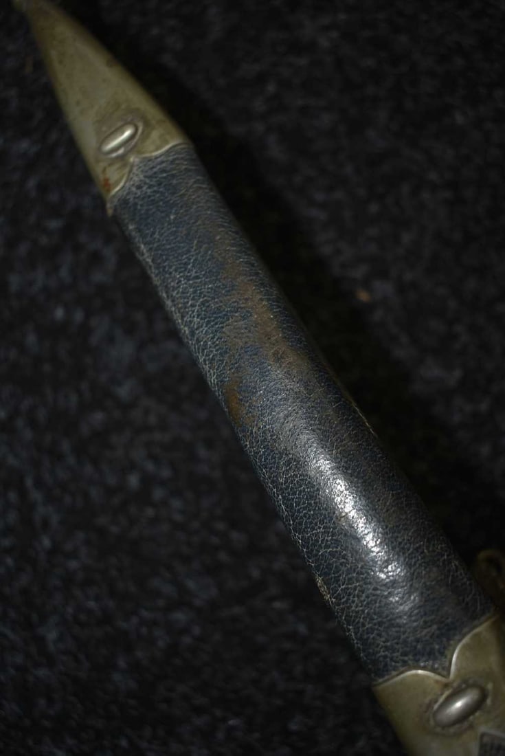 A FIRST PATTERN LUFTWAFFE OFFICER'S DAGGER, - 17
