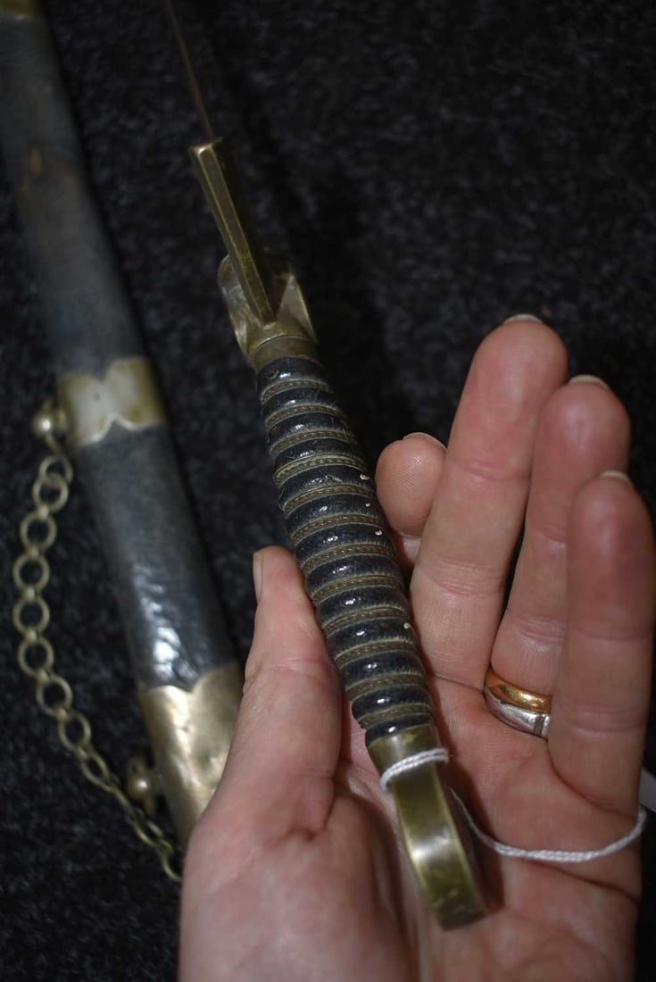 A FIRST PATTERN LUFTWAFFE OFFICER'S DAGGER, - 4