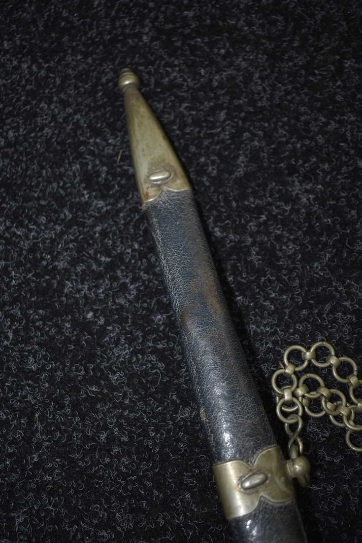 A FIRST PATTERN LUFTWAFFE OFFICER'S DAGGER, - 6