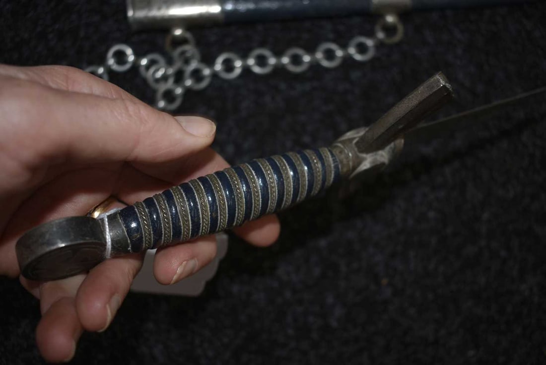 A FIRST PATTERN LUFTWAFFE OFFICER'S DAGGER, - 4