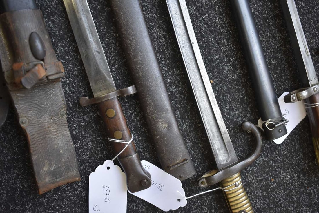 A PATTERN 1888 MKI SECOND TYPE BAYONET, - 5