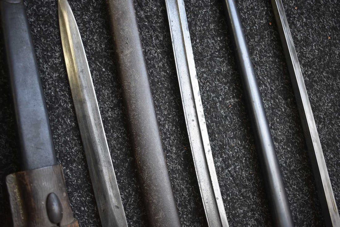 A PATTERN 1888 MKI SECOND TYPE BAYONET, - 8
