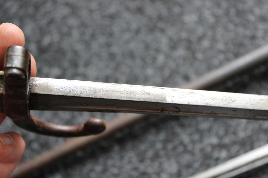 A 1907 PATTERN BAYONET, - 2