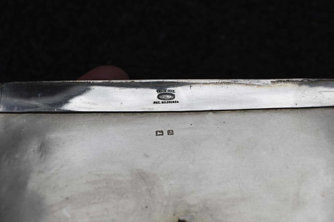 A WORLD WAR II V COMMANDOS SILVER CIGARETTE CASE, - 8