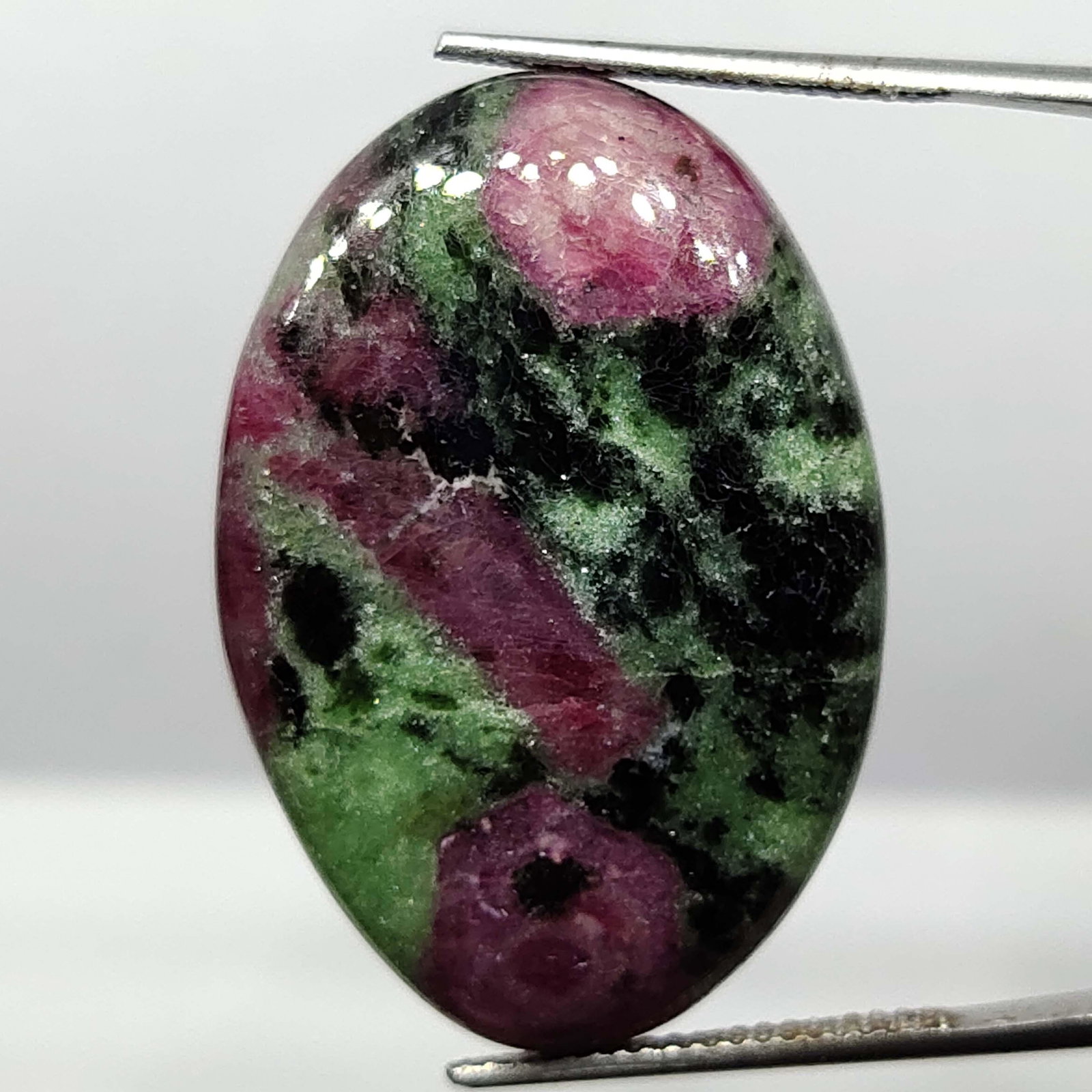 37 ct Natural Rare Ruby Zoisite (1 of 5)