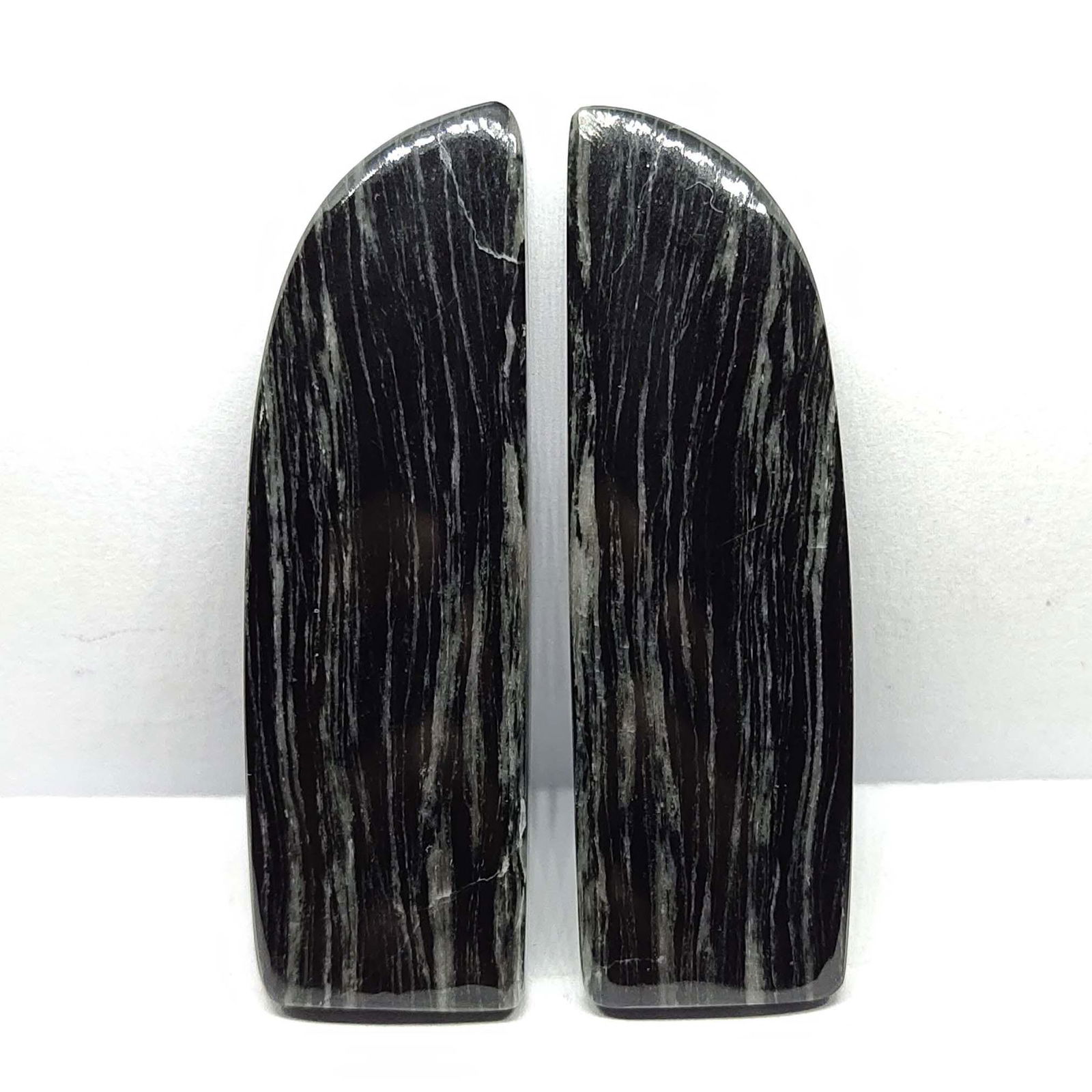 92.65 Ct Natural Moristal Big Size Pair (1 of 2)