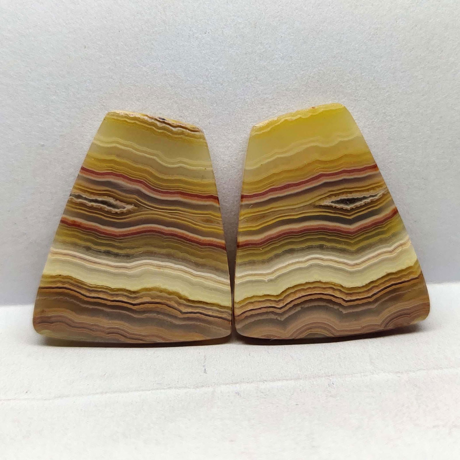 31.60 ct Natural Yellow Lace Agate Pair (1 of 2)