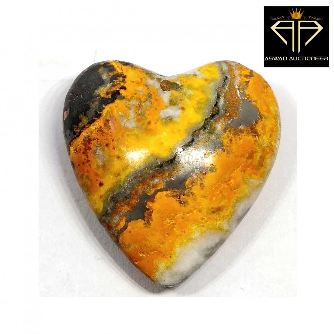 90 ct Natural Bumble Bee Heart (1 of 2)