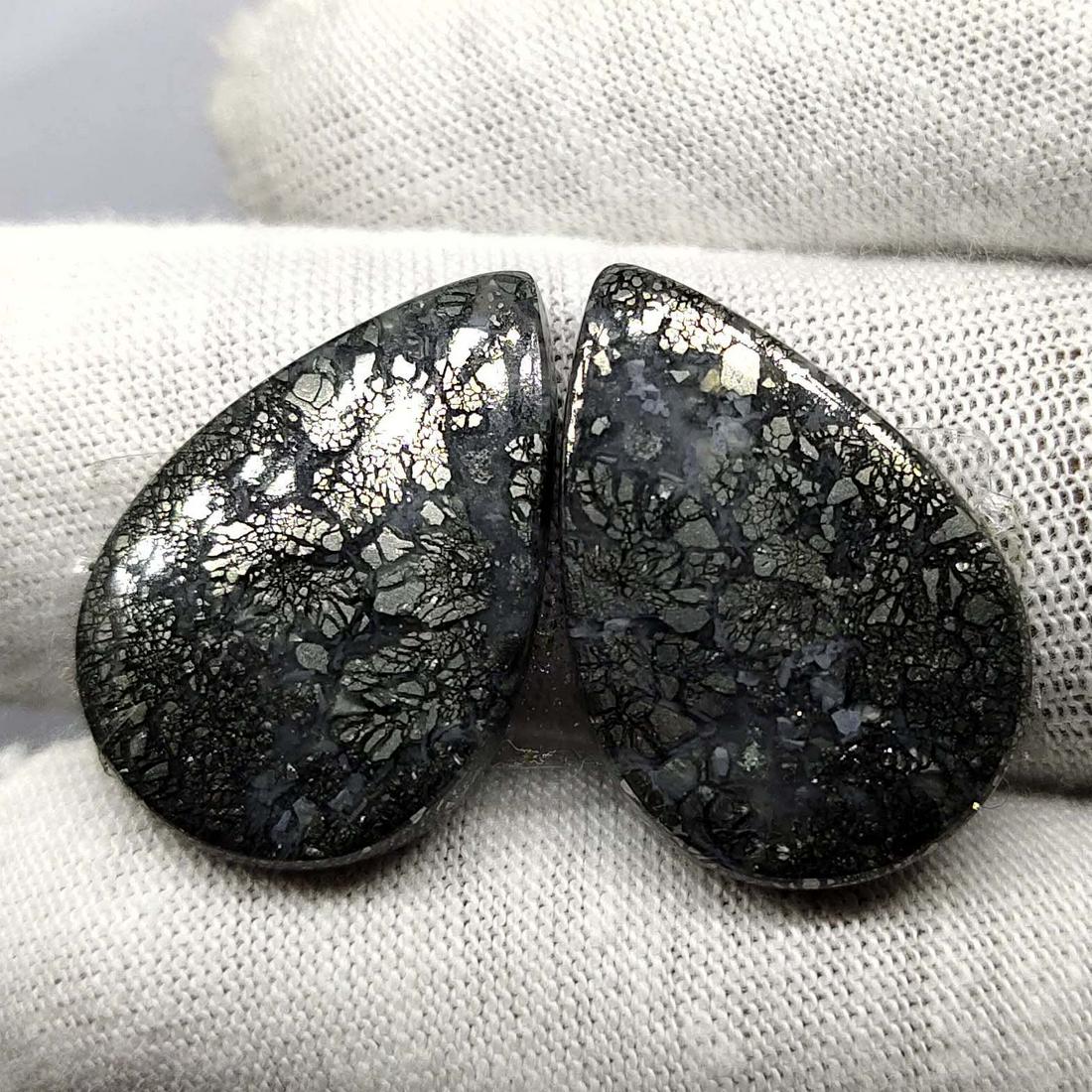 25.50 ct Natural Nipoma Marcasite Earings Pair: Natural Nipoma Marcasite Earings Pair with an exact weight is 25.50 ct.Top Quality stone