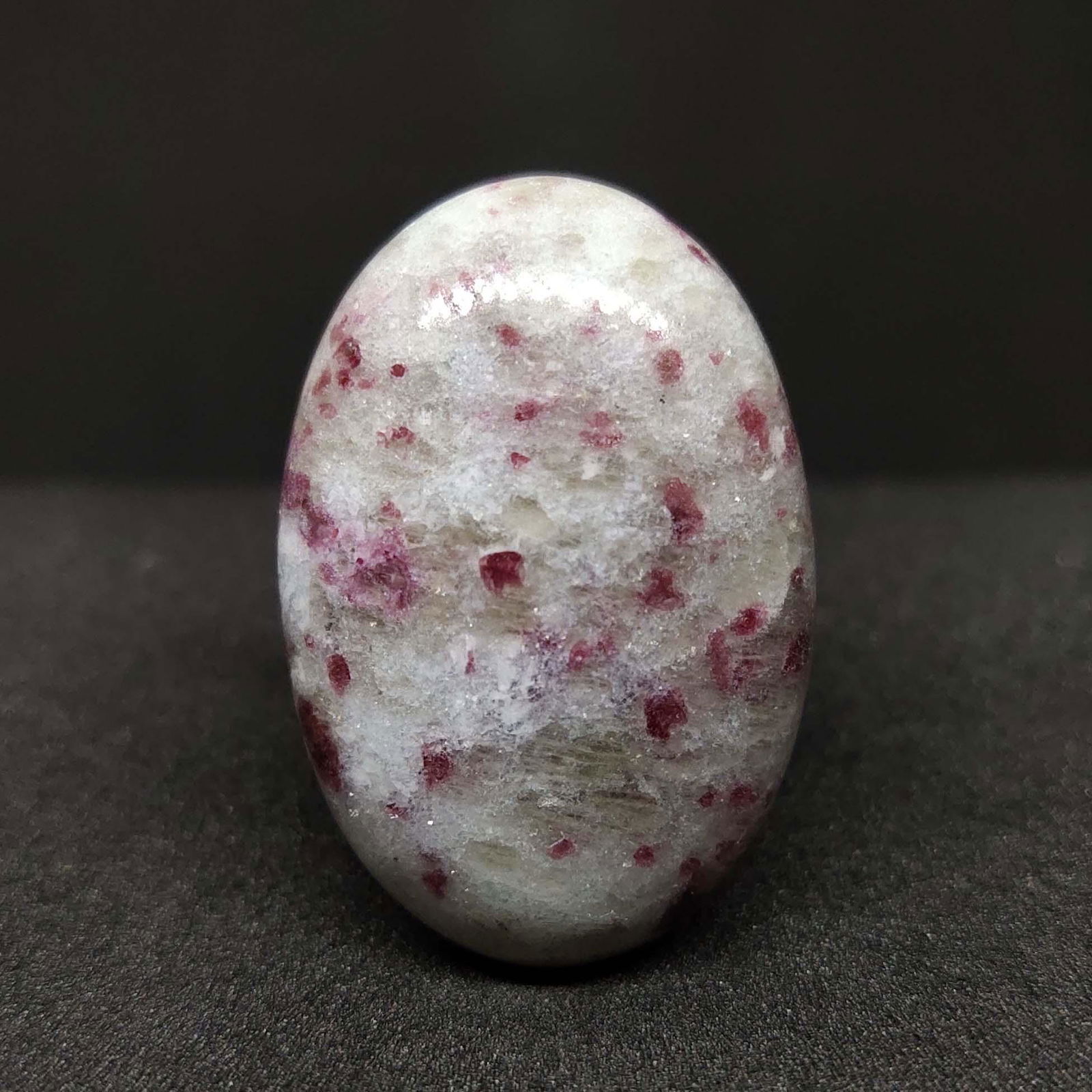 34.95 ct Natural Strawberry Quartz (1 of 2)