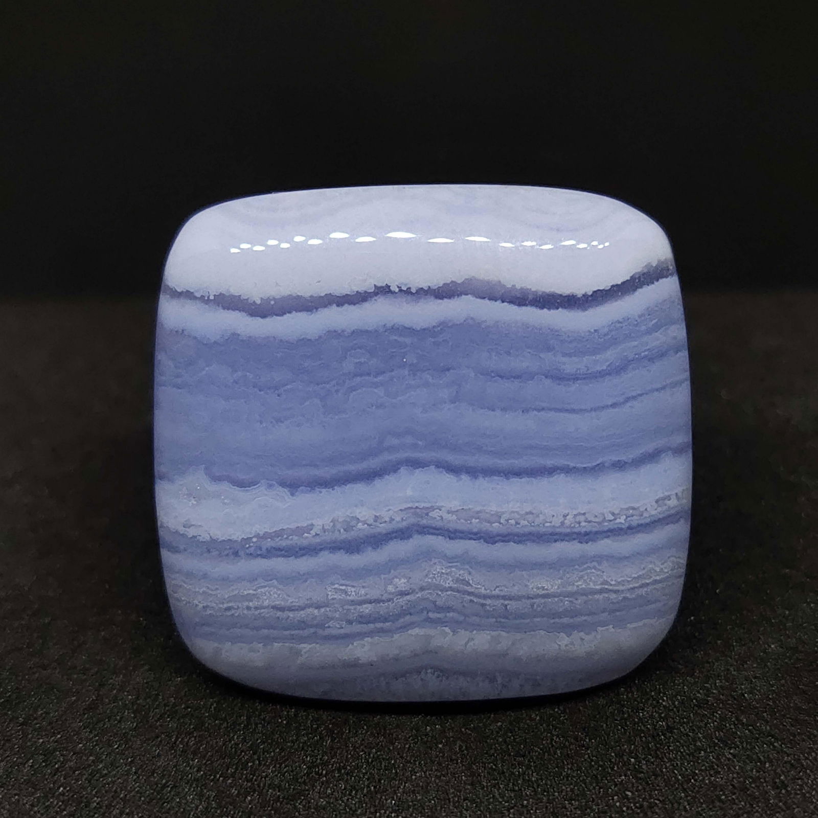 43.45 ct Natural Blue Lace Agate (1 of 2)