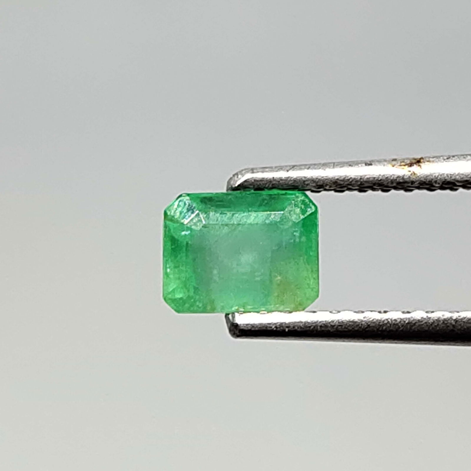 0.65 ct Natural Zambian Emerald (1 of 2)