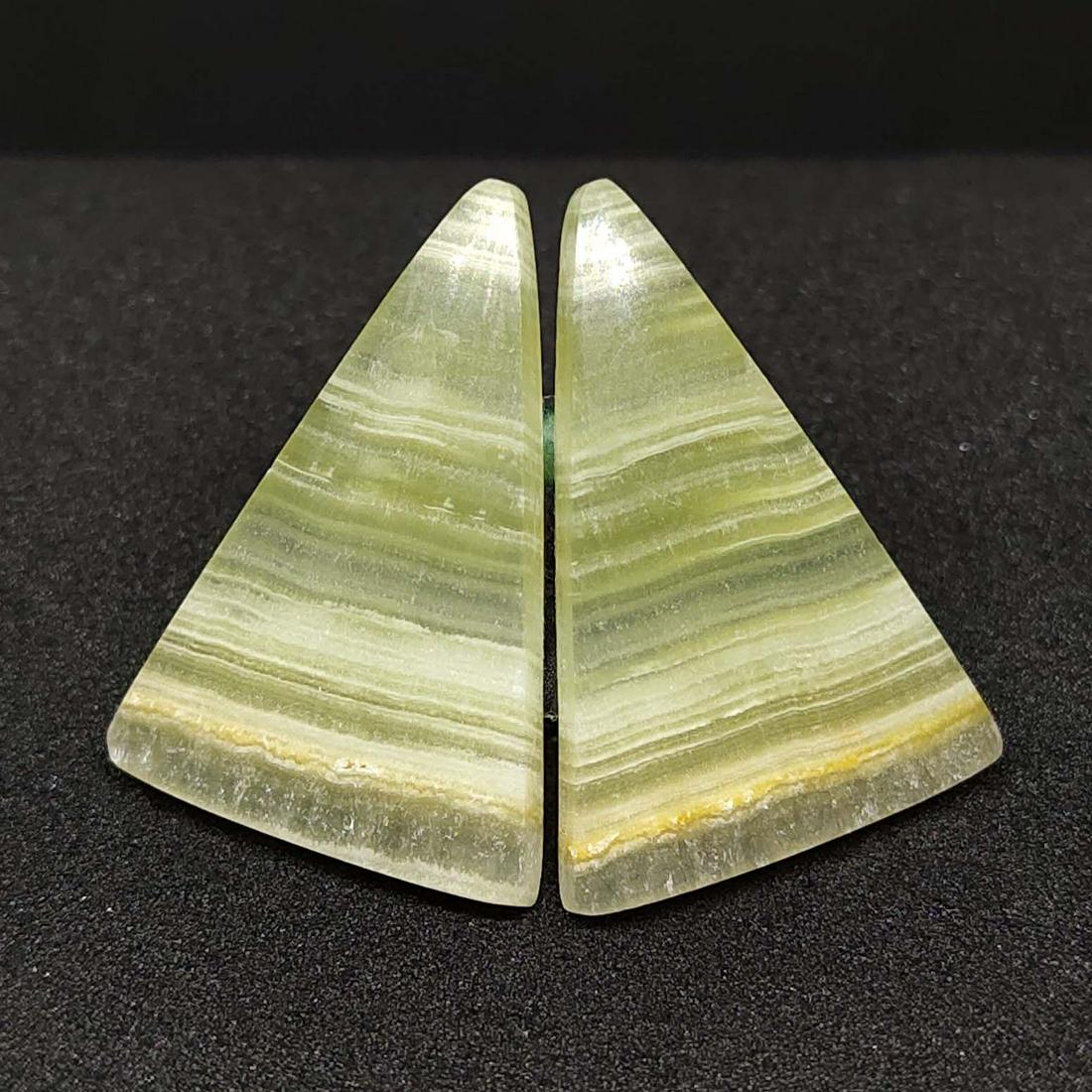 10.2 ct Natural Layer Agate (1 of 2)