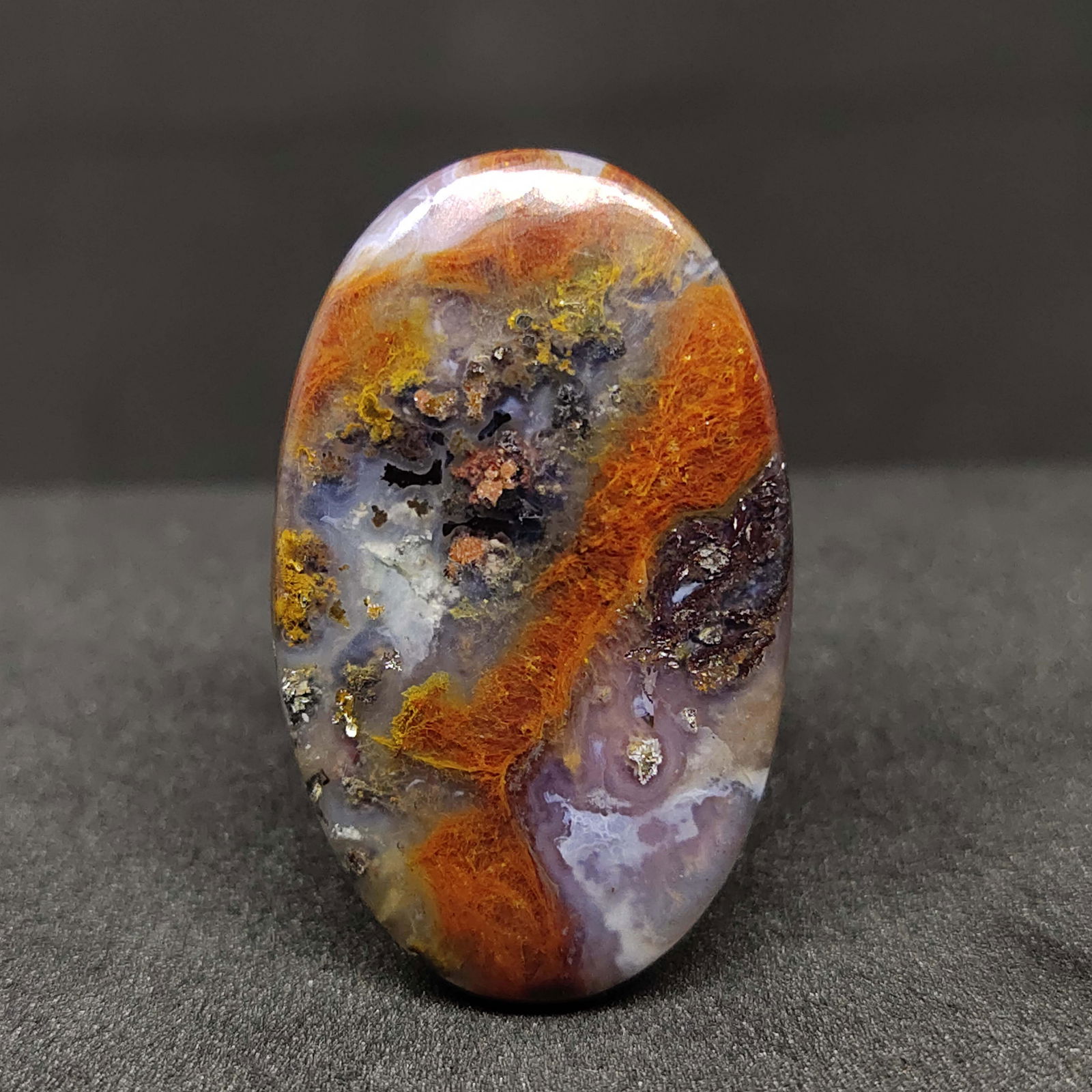 27.80 ct Natural Seam Agate (1 of 1)