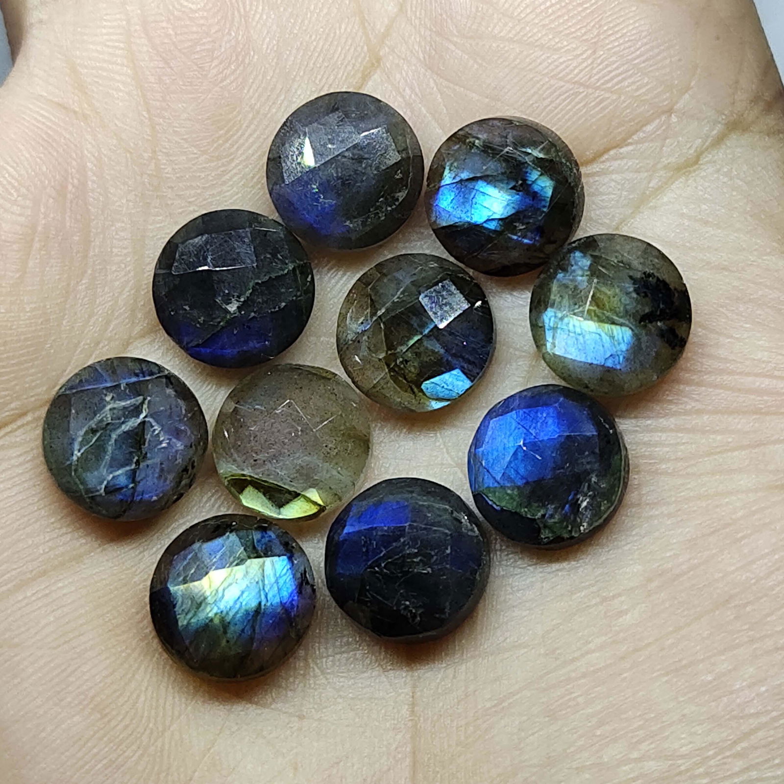37.90 ct Natural 10 Pieces Faceted Multi Labradorite: Natural 10 Pieces Faceted Multi Labradorite with an exact weight is 37.90 ct.Top Quality stone